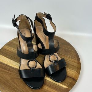 Antonio Milani leather healed sandals. Size 9. EUC.